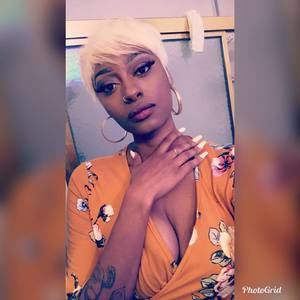 Meet your Posher, Nesha